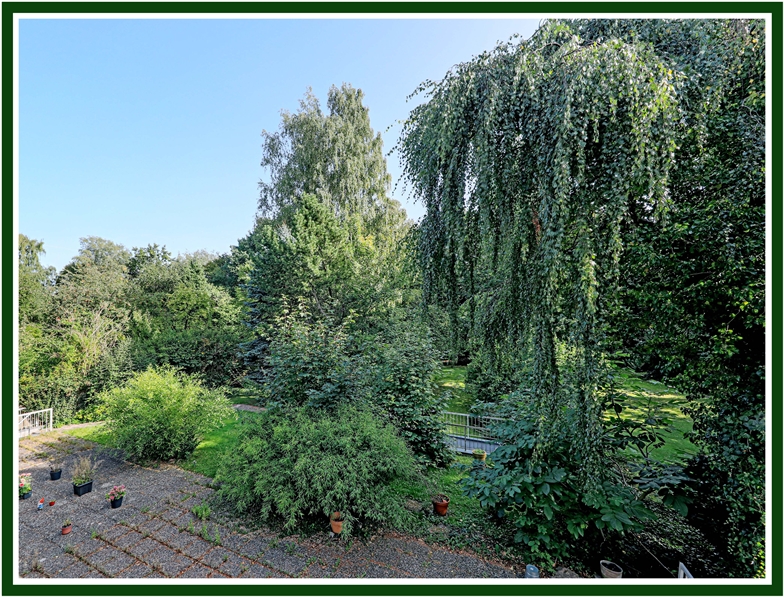 Balkonblick-Garten-Ex Etagenwohnung Hamburg