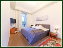Schlafzimmer oL Juwel in Hoheluft-Ost - Einzigartige Altbauwohnung mit Garten und Terrasse