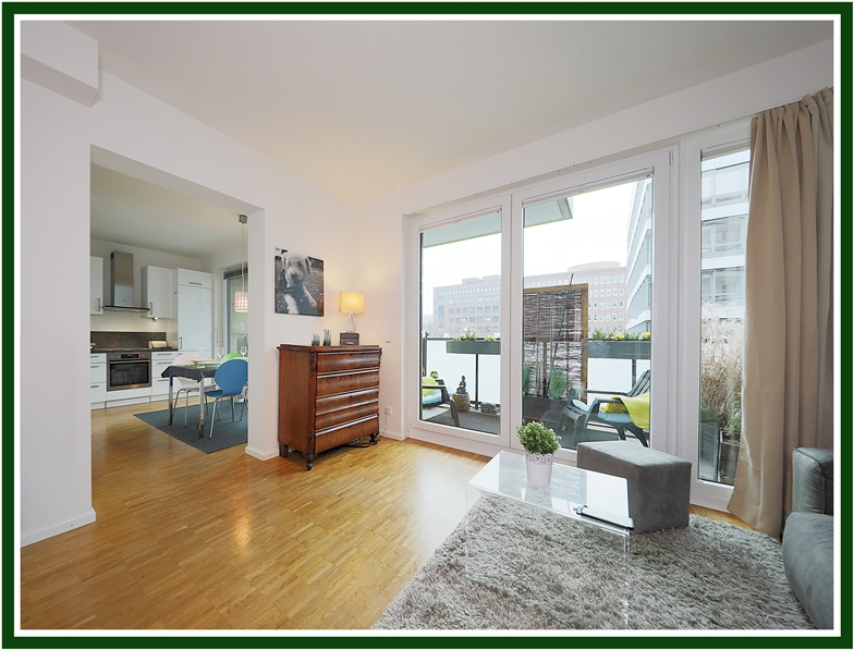 Wohnzimmer-K�che-Ex Etagenwohnung Hamburg
