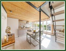 Essen-Eingang1-Ex Weitblick �ber Eppendorf - Loftartige Dachgeschosswohnung mit S�dterrasse