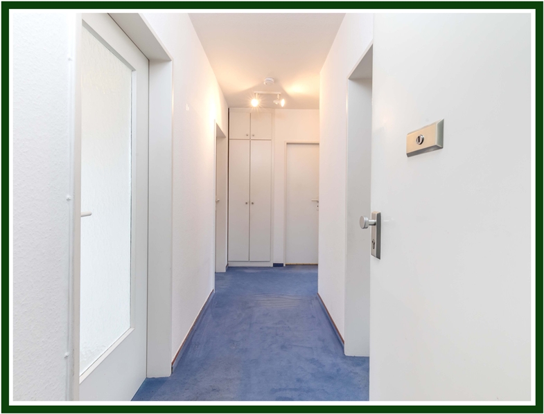 Flur oL Etagenwohnung Hamburg