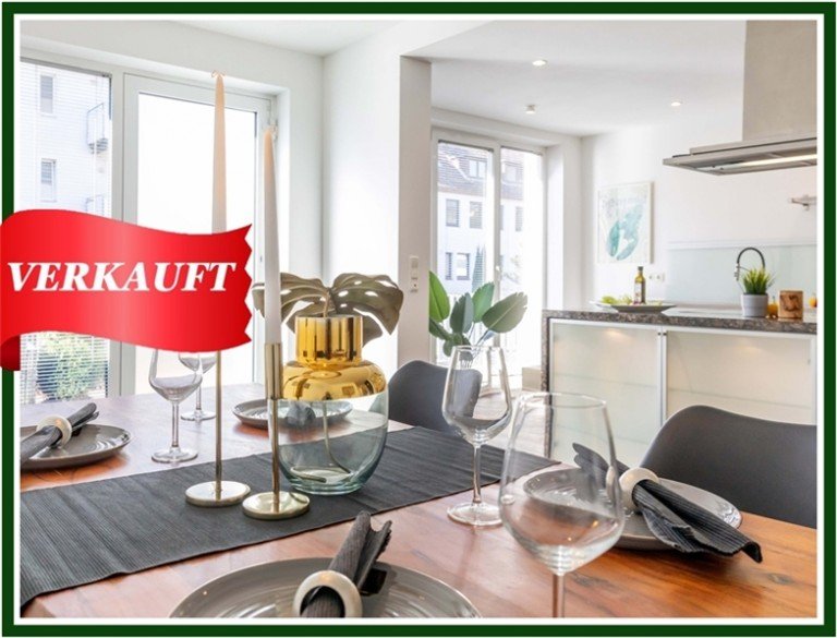 Verkauft-Titel-Townhouse-Epp Hamburg - Eppendorf Einfamilienhaus Exklusives Townhouse in ruhiger Lage von Eppendorf!