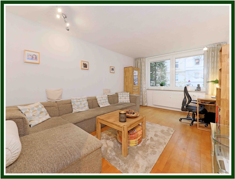 Wohnzimmer1-Ex Etagenwohnung Hamburg