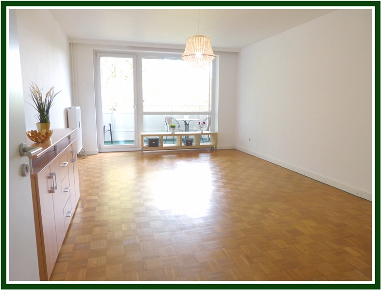 Wohnzimmer1-Ex Etagenwohnung Hamburg