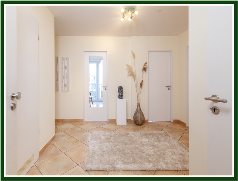 Flur 1 oL Etagenwohnung Hamburg