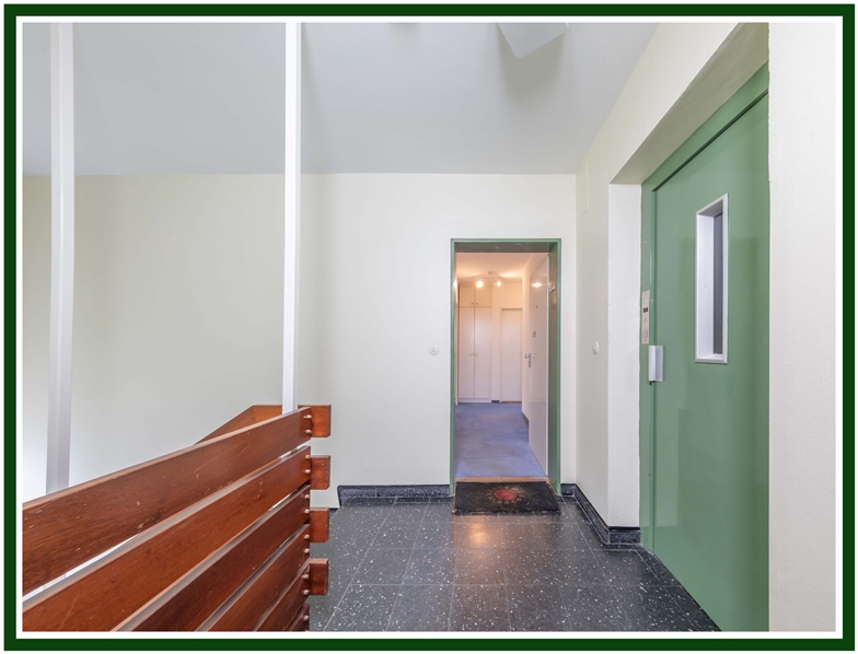 Eingang Aufzug oL Etagenwohnung Hamburg